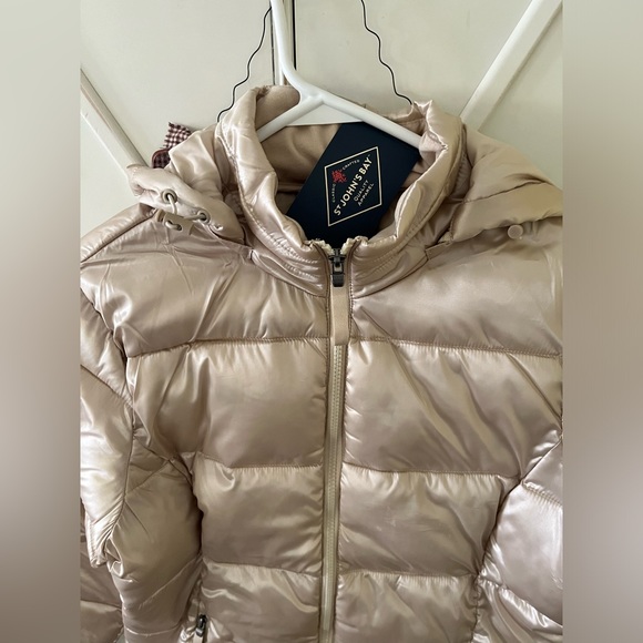 Saint John’s Bay women’s removable hood mid weight puffer jacket. NWT - Picture 5 of 5